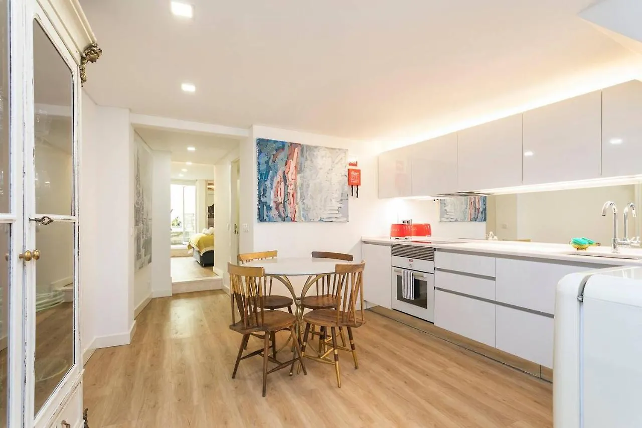 Appartamento Flh Portuguese Soul Flat With Terrace Lisbona