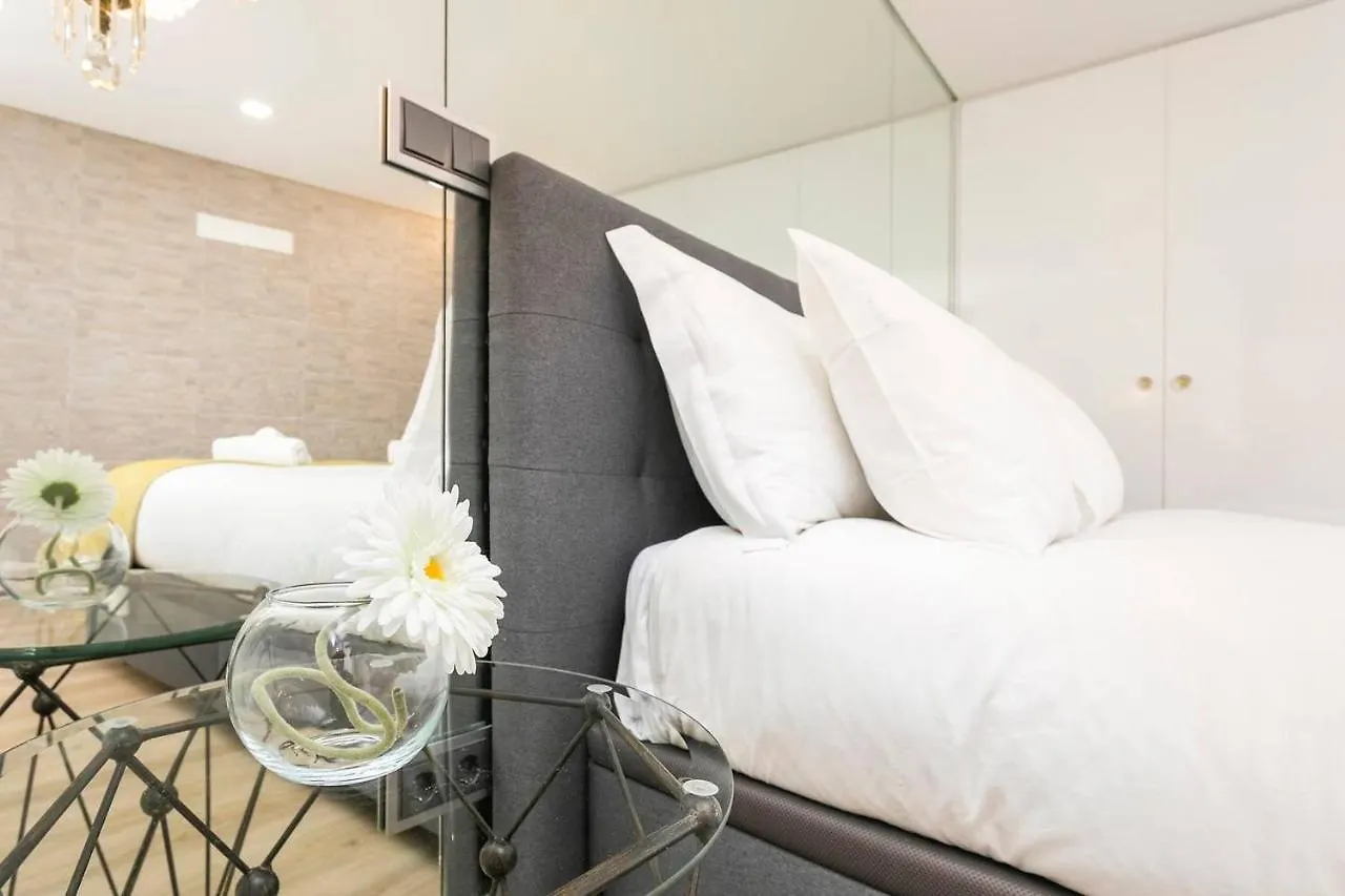 Appartamento Flh Portuguese Soul Flat With Terrace Lisbona
