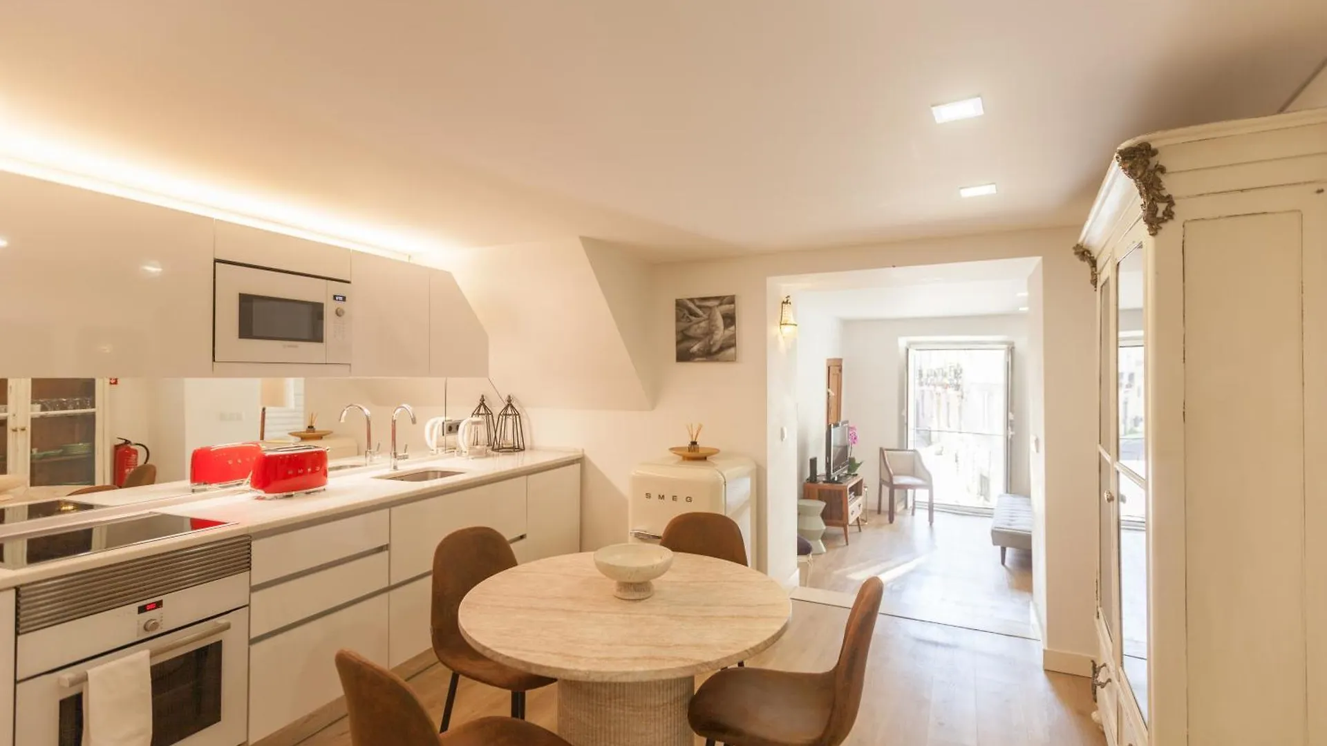 Appartamento Flh Portuguese Soul Flat With Terrace Lisbona